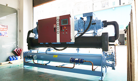 工業(yè)冷水機組適用于哪些行業(yè)中呢？