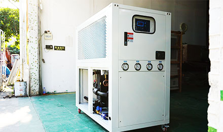 如何提高冷水機(jī)效率？